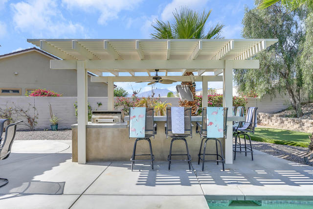 80174 Camino San Mateo, Indio CA: https://media.crmls.org/mediaz/4cd8bf9a-4d1e-46ee-927a-42488e647b8c.jpg