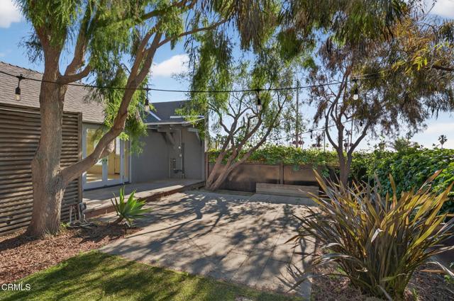 Detail Gallery Image 32 of 78 For 809 E Front St, Ventura,  CA 93001 - 3 Beds | 3 Baths