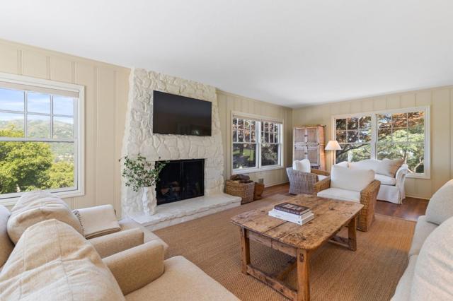 17516 High Street, Los Gatos CA: https://media.crmls.org/mediaz/4cde7227-7e9c-4d72-a00f-2debc9e90dc4.jpg