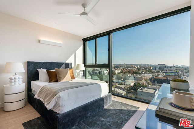 3688 Overland Avenue, Los Angeles CA: https://media.crmls.org/mediaz/4cdfe4a8-6aa9-43ff-a43d-a4c5b1eb70ef.jpg