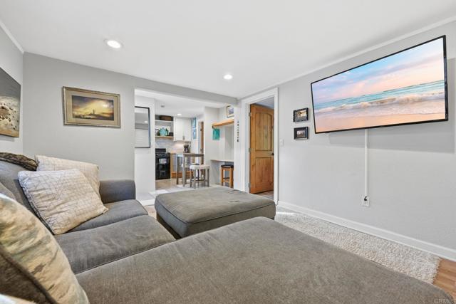 Detail Gallery Image 12 of 29 For Tuttle St, Carlsbad,  CA 92008 - 1 Beds | 1 Baths