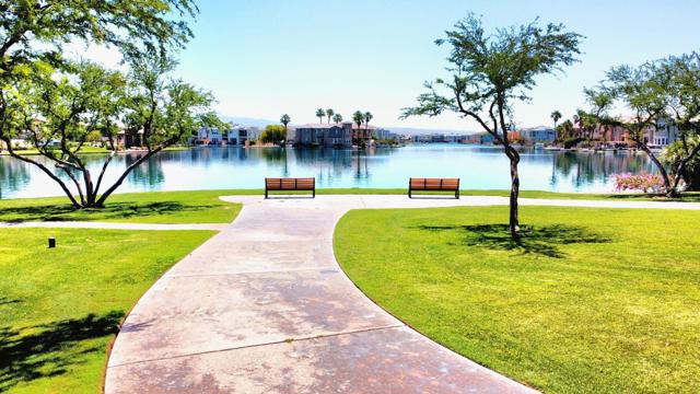 42798 Incantata Place, Indio CA: https://media.crmls.org/mediaz/4ce0692d-071e-4a03-b6b6-5eddd8a61382.jpg