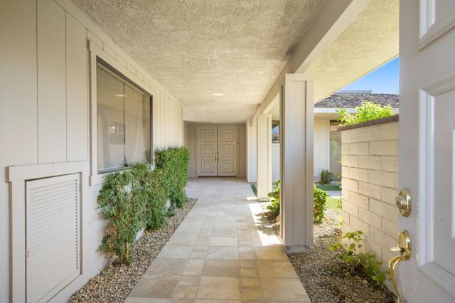 11-web-or-mls-SHBriarcliff_2023_011