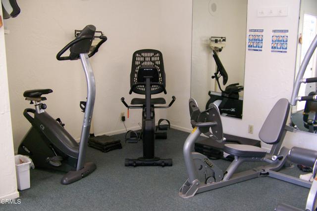 975 W Telegraph Road, Santa Paula CA: https://media.crmls.org/mediaz/4ce2d70d-faa9-42e8-b70b-0d805223bc9b.jpg