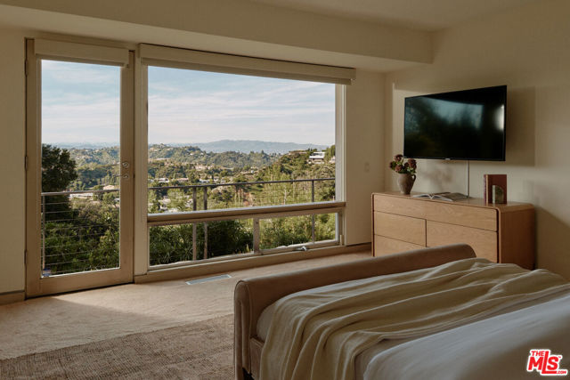 Image 19 of 28 For 624 Cole Place