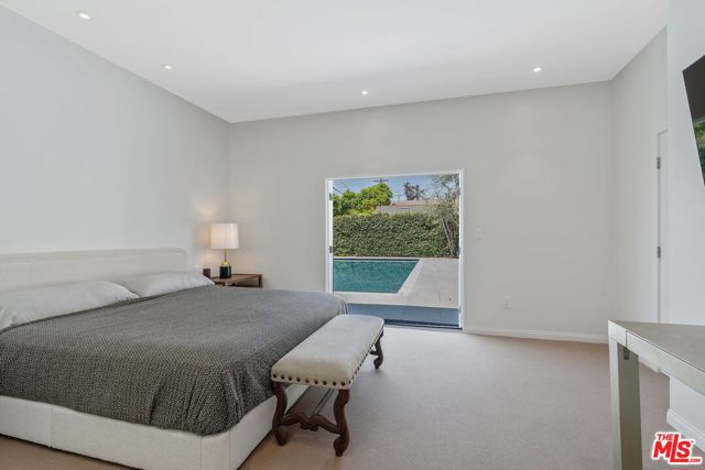 5705 Sunnyslope Avenue, Valley Glen CA: https://media.crmls.org/mediaz/4ce4da49-0499-44f5-b41c-24b5dfaae362.jpg