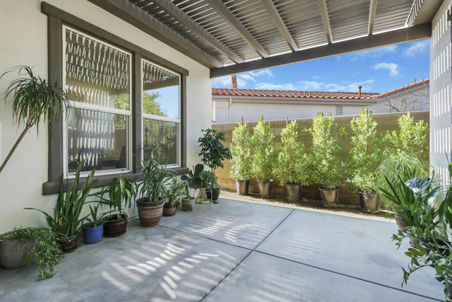 81800 Eagle Claw Drive, La Quinta CA: https://media.crmls.org/mediaz/4ce5c803-d73e-453b-9ab5-03f771f8386b.jpg