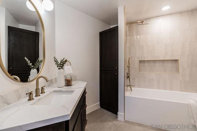 Image 43 of 75 For 2606 Galicia Way