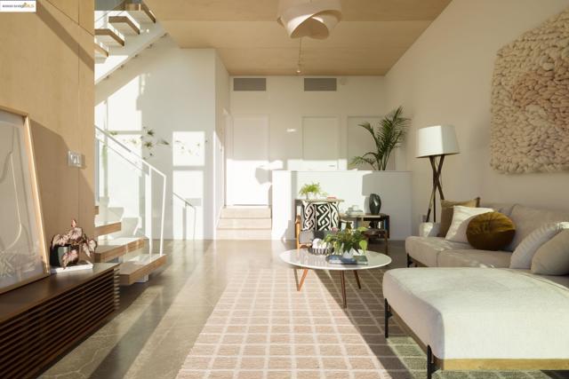 Image 43 of 60 For 1136 Keith Ave