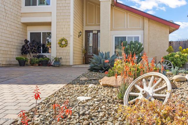 Detail Gallery Image 5 of 48 For 9542 Halifax St, Ventura,  CA 93004 - 5 Beds | 3 Baths