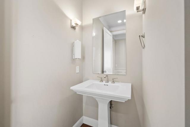 117 PANORAMA Way, Los Gatos CA: https://media.crmls.org/mediaz/4cebe927-e053-4654-ae00-f1a310e8c0cc.jpg