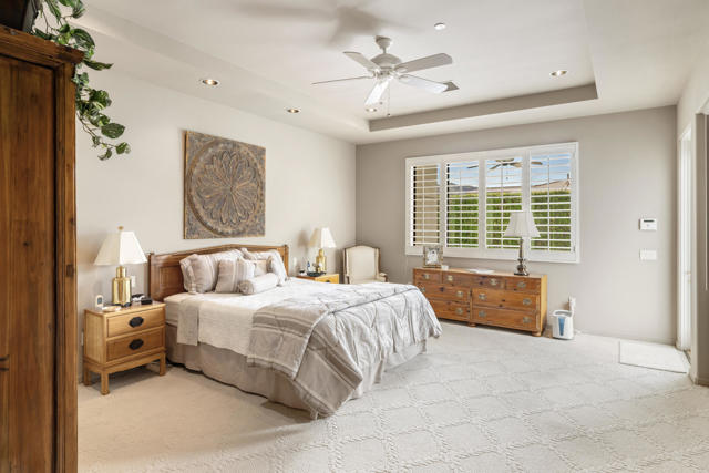 900 Dogwood Circle E, Palm Springs, CA 92264