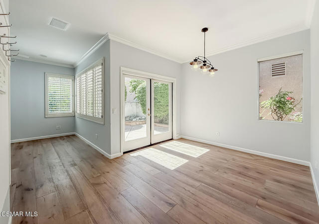 5470 Seine Court, Westlake Village CA: https://media.crmls.org/mediaz/4cedde33-3c40-401f-97d8-59351d26baac.jpg
