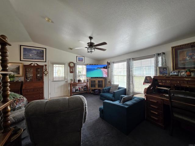 Detail Gallery Image 16 of 31 For 450 E Bradley Ave Spc 144,  El Cajon,  CA 92021 - 2 Beds | 2 Baths