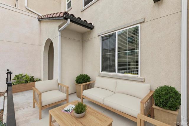 1251 Paseo Sea Breeze, San Diego CA: https://media.crmls.org/mediaz/4ceff6cf-bb08-49ef-ae4c-d82ed57813ec.jpg