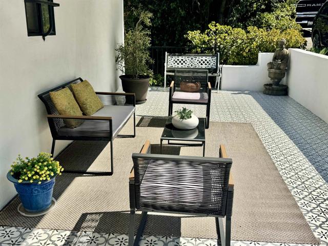 Detail Gallery Image 5 of 34 For 1923 Sunset Plaza Drive Dr, West Hollywood,  CA 90069 - 3 Beds | 3 Baths