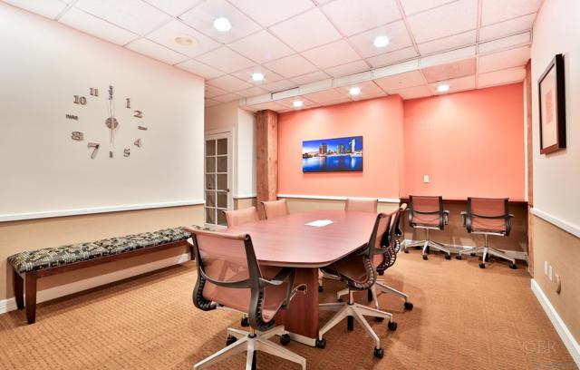 500 W Harbor Dr, San Diego CA: https://media.crmls.org/mediaz/4cf18e0e-e34d-42dd-a889-3f9c3b768f15.jpg