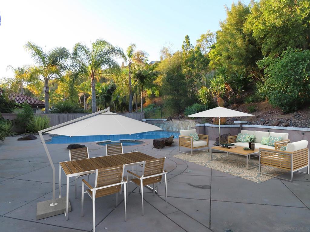 16073 Falcon Crest Dr. - photo 3