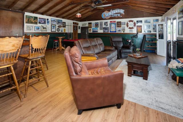 280 Fairview Avenue, Ben Lomond CA: https://media.crmls.org/mediaz/4cf258bf-f864-4744-8e0d-2e8eafde2082.jpg