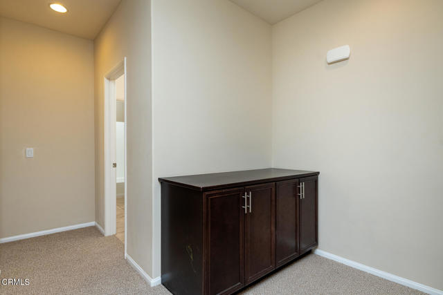 Detail Gallery Image 50 of 67 For 24863 Carbon Ln, Valencia,  CA 91354 - 4 Beds | 3/1 Baths