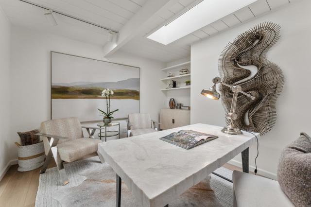 823 Sonoma Terrace, Stanford CA: https://media.crmls.org/mediaz/4cf4b637-6356-47a1-856f-11475922604e.jpg