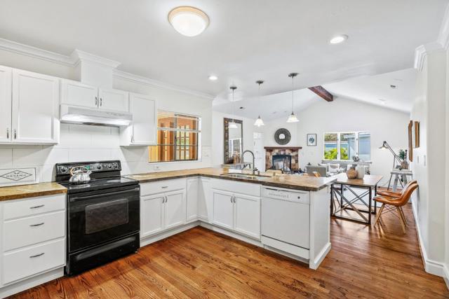 68 Live Oak Road, Royal Oaks CA: https://media.crmls.org/mediaz/4cf56f4a-7fb6-4454-807e-4c5bb9f7e751.jpg