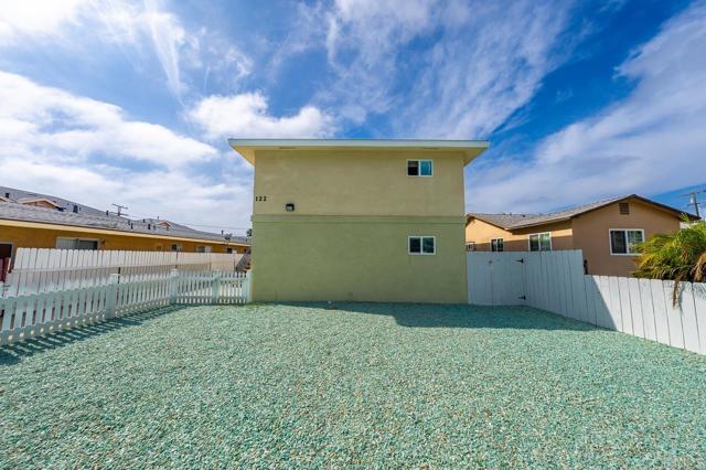 Detail Gallery Image 5 of 27 For 122 Jefferson, Chula Vista,  CA 91910 - 2 Beds | 1 Baths