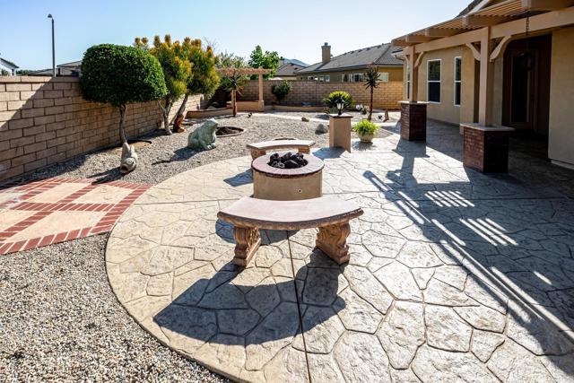387 MELBOURNE GLN, Escondido CA: https://media.crmls.org/mediaz/4cf5c60d-9430-4eb2-8372-1cab5a69f3b5.jpg