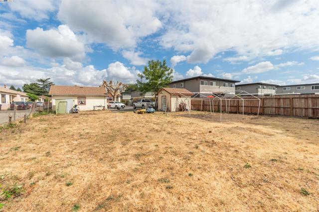 Image 2 of 12 For 20393 Anita Ave