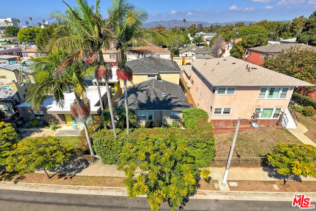 827 Cedar Street photo 2