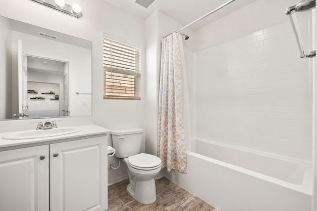 Image 18 of 38 For 67937 Rio Pecos Drive