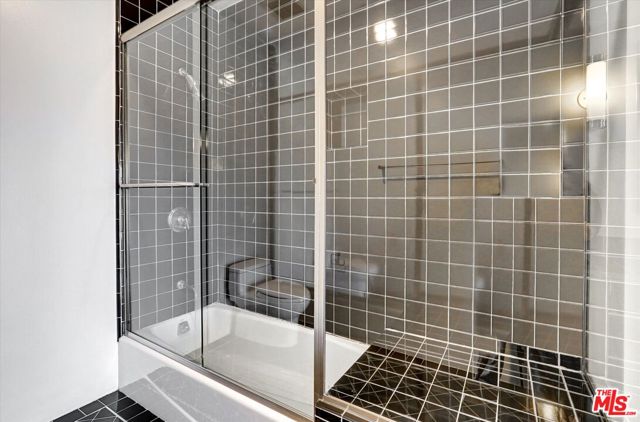 3850 Rambla Orienta photo 27