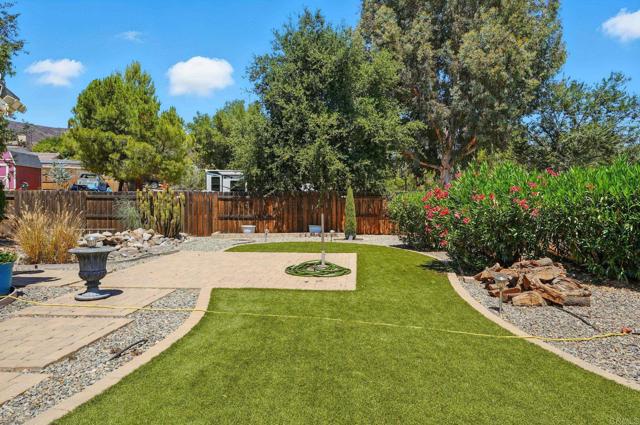 Detail Gallery Image 23 of 37 For 23502 Bassett Way, Ramona,  CA 92065 - 4 Beds | 2 Baths
