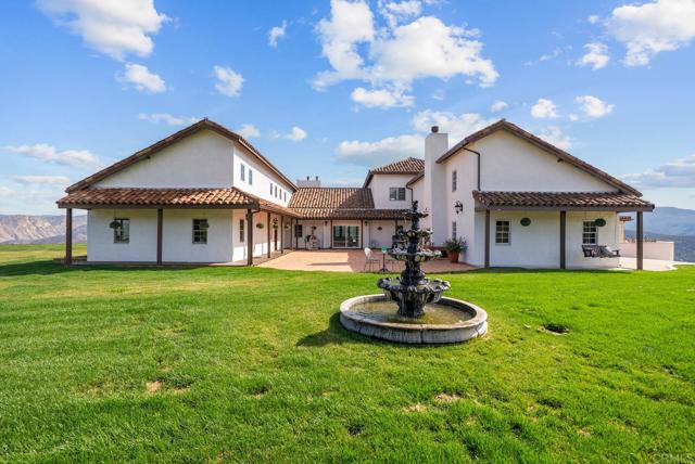 24949 Thunder Mountain Road, Ramona CA: https://media.crmls.org/mediaz/4cf8eec9-afc6-4397-bd06-7a1ab2beb5d8.jpg