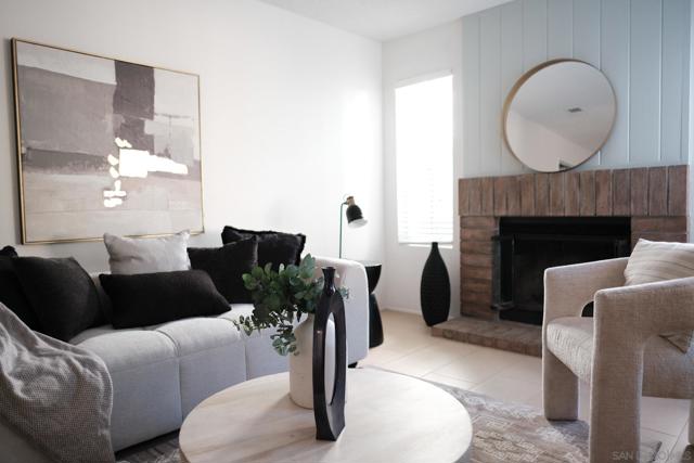 4835 Glenhaven Dr, Oceanside CA: https://media.crmls.org/mediaz/4cf90cd2-0e2f-4d30-a884-0c98b4db4c30.jpg