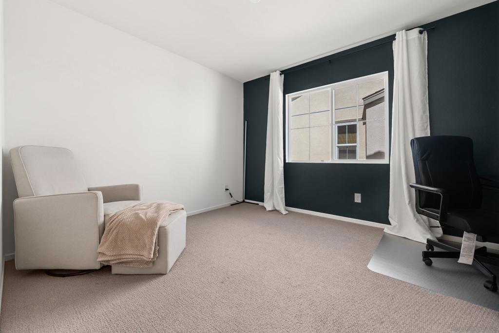 MLS #250034988SD img 28