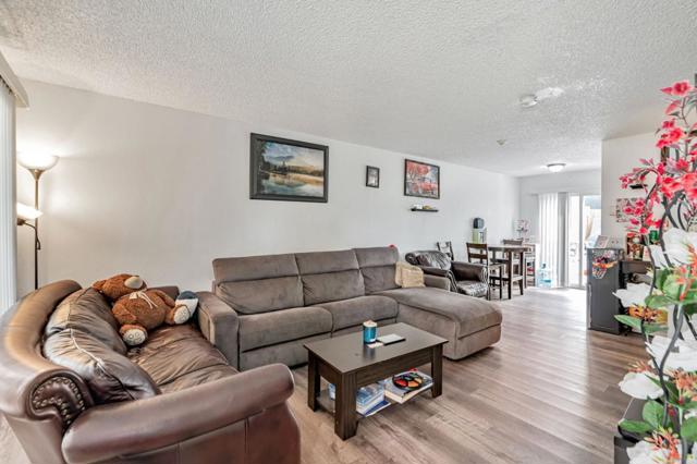 2560 Kenton Court, Santa Rosa CA: https://media.crmls.org/mediaz/4cfa3454-e587-46d1-b904-a85c9055bfc7.jpg