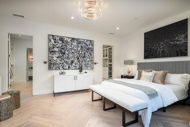 2365 Via Siena, La Jolla CA: https://media.crmls.org/mediaz/4cfa885f-c659-4e69-8576-85c63cc6bb13.jpg