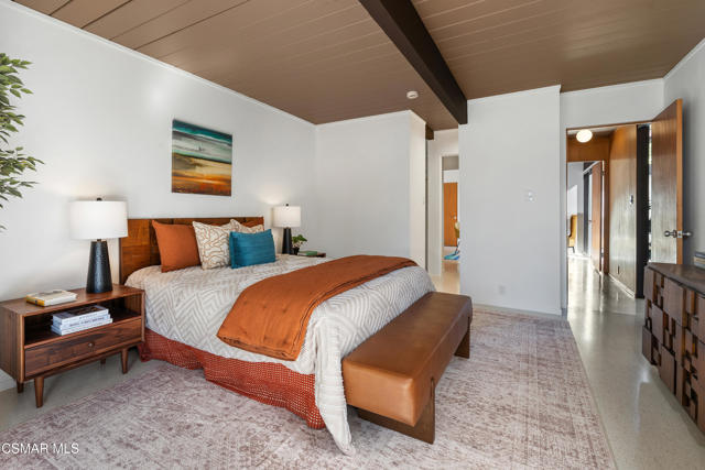 1449 Fordham Avenue, Thousand Oaks CA: https://media.crmls.org/mediaz/4cfabe95-7a92-4593-a189-d8480813195e.jpg
