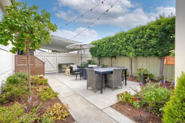 699 N Vulcan Avenue, Encinitas CA: https://media.crmls.org/mediaz/4cfb306d-9c32-4719-81c0-9c72c4d777b7.jpg