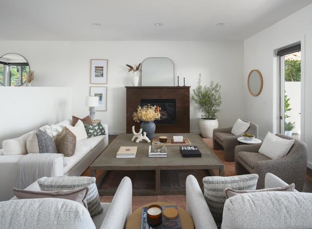 2111 W California Street, San Diego CA: https://media.crmls.org/mediaz/4cfecf1b-ee1a-45fa-906a-b7b0fd27d06b.jpg