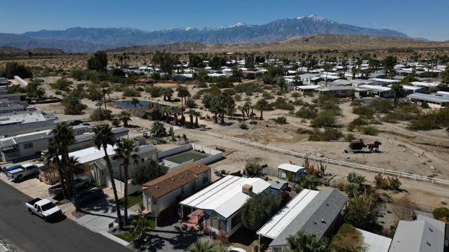 74711 Dillon Road, Desert Hot Springs CA: https://media.crmls.org/mediaz/4cfeeed0-771f-4084-9c93-fe2107507e99.jpg