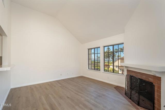 Image 9 of 62 For 409 Shoreview Drive