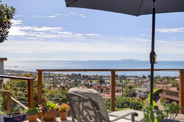 Detail Gallery Image 2 of 59 For 496 Lupine Way, Ventura,  CA 93001 - 2 Beds | 2 Baths