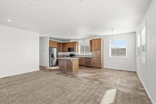 Detail Gallery Image 6 of 43 For 22815 17 Illahee Dr, Alpine,  CA 91901 - 3 Beds | 2/1 Baths