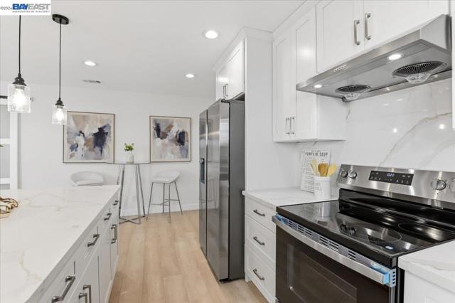 Image 10 of 46 For 4519 Edwards Ln