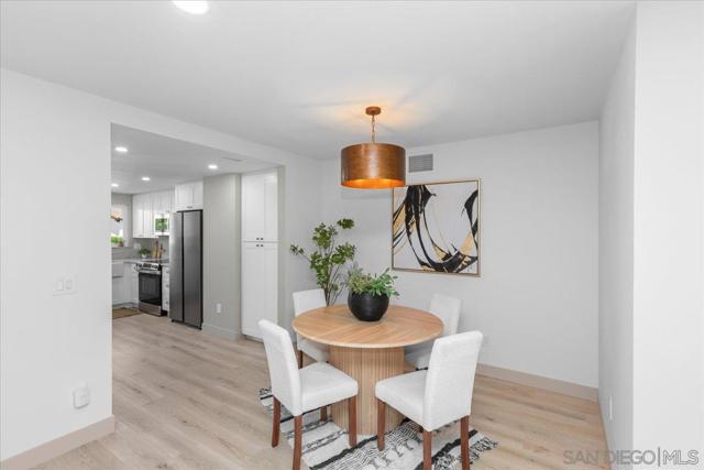 MLS #250038253SD image #8