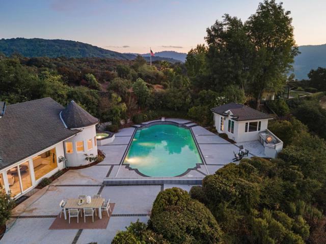 16383 Aztec Ridge Drive, Los Gatos CA: https://media.crmls.org/mediaz/4d045829-6445-4a66-a703-d6827d7c3df1.jpg