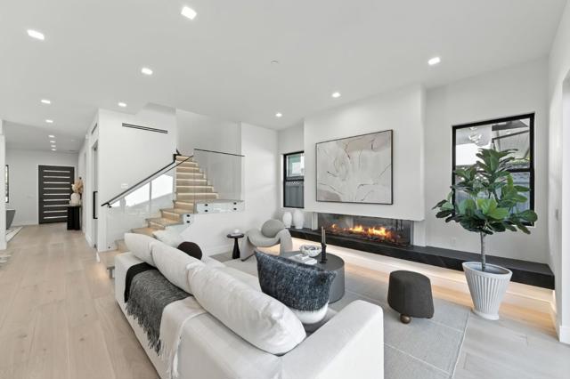 125 15th Avenue, San Mateo CA: https://media.crmls.org/mediaz/4d05b5d1-0fd0-4c4f-be1d-0c297c88a4cf.jpg