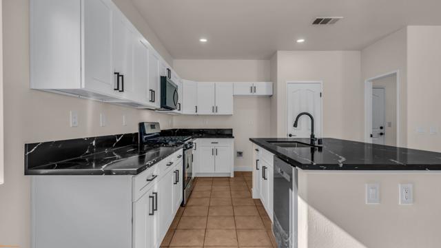 64144 Appalachian Street, Desert Hot Springs CA: https://media.crmls.org/mediaz/4d0658bd-ca52-4eeb-9016-f296f5fdaaae.jpg